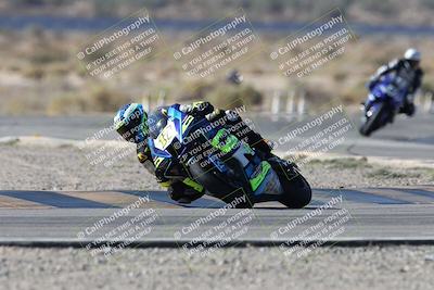 media/Oct-05-2025-CVMA (Sun) [[beeef4f201]]/Race 2-Supersport Middleweight/